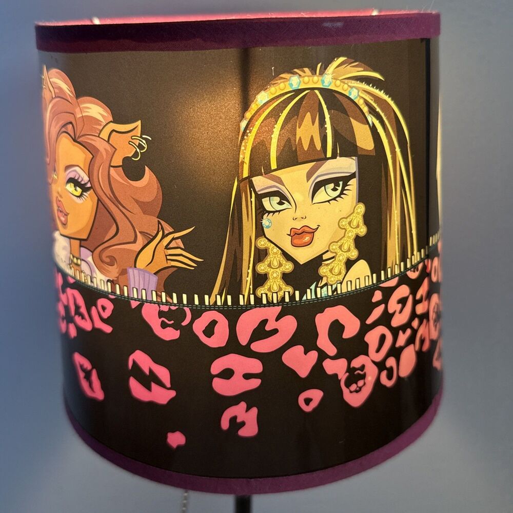 Vintage 2014 Monster High Table Lamp Light with Shade Great Working - Picture 6 of 11
